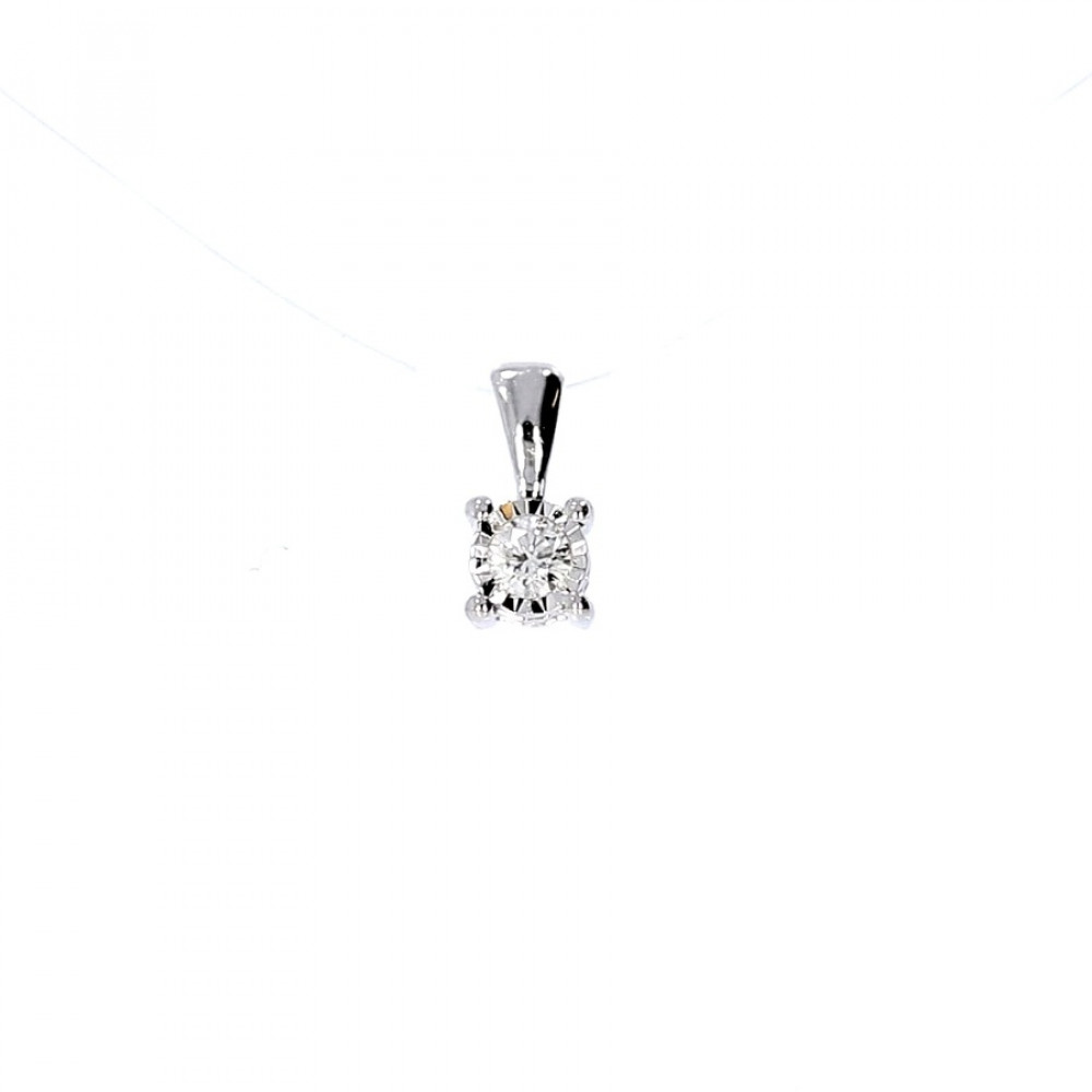Golden pendant with with diamond
