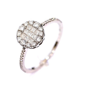 Kuldsõrmus briljantidega