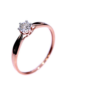 Golden ring with precious stones