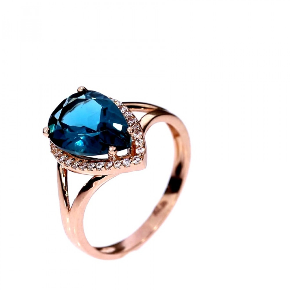 Gold ring with London topaz