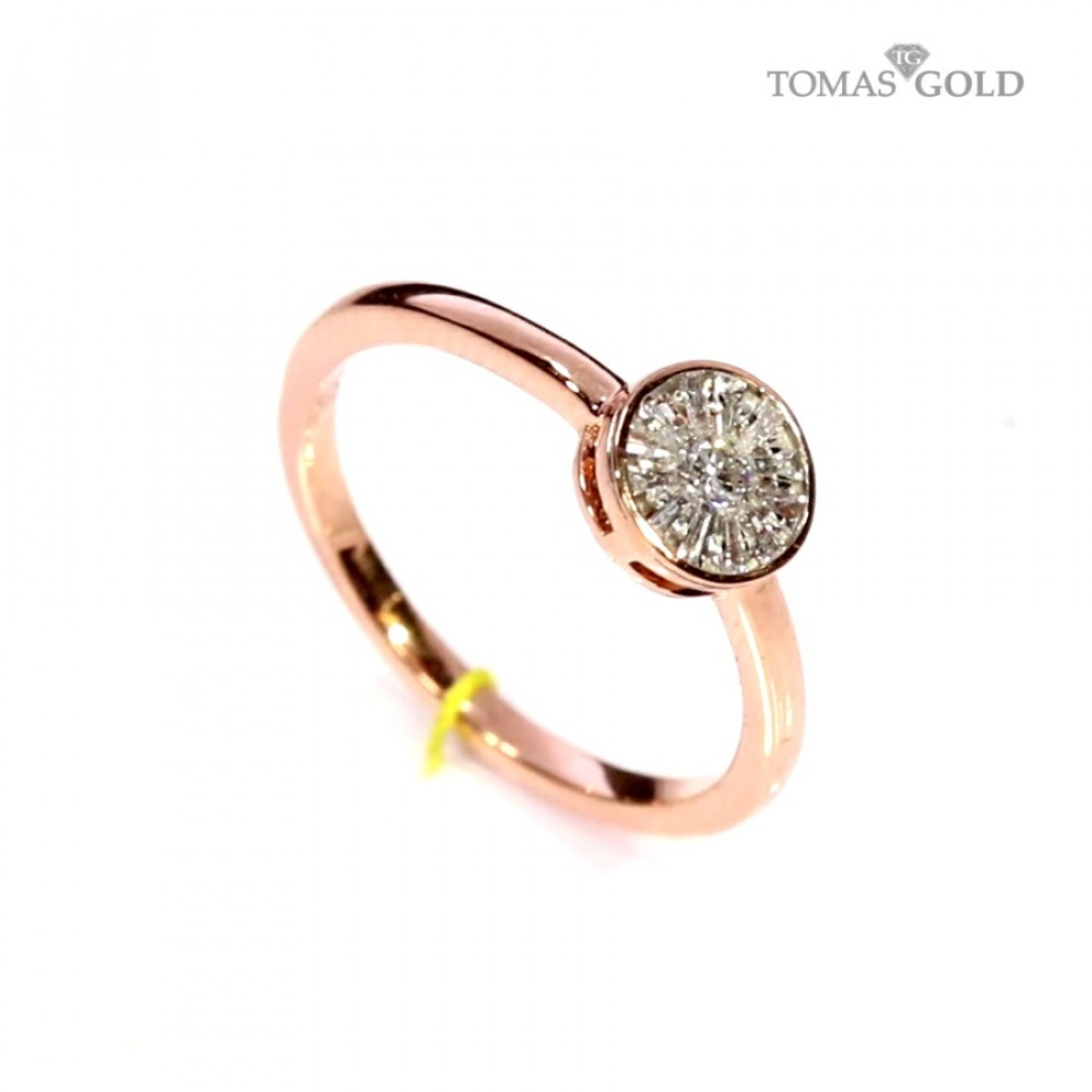 Gold ring with diamonds