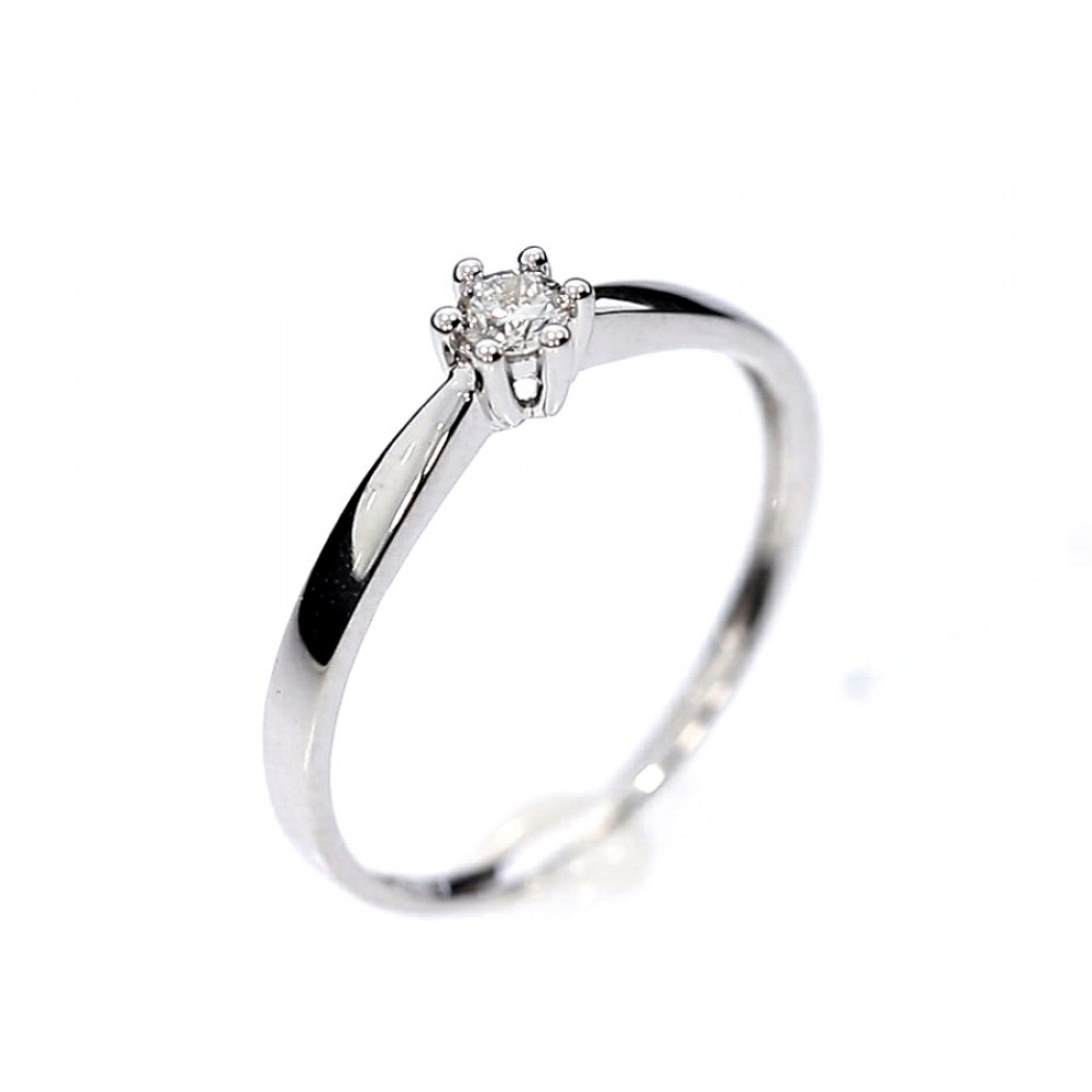 Kuldsõrmus briljandiga