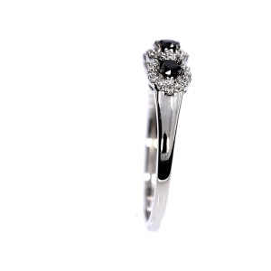 Kuldsõrmus mustade briljantidega