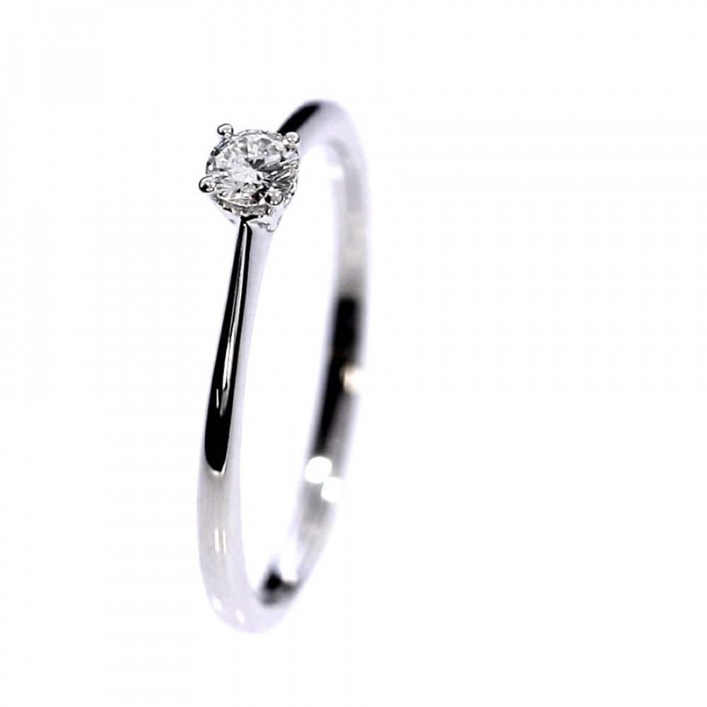 Vääriskividega kuldsõrmus