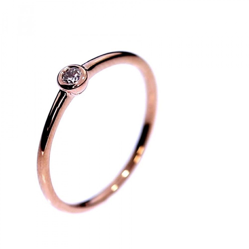 Auksinis žiedas su brangakmeniais