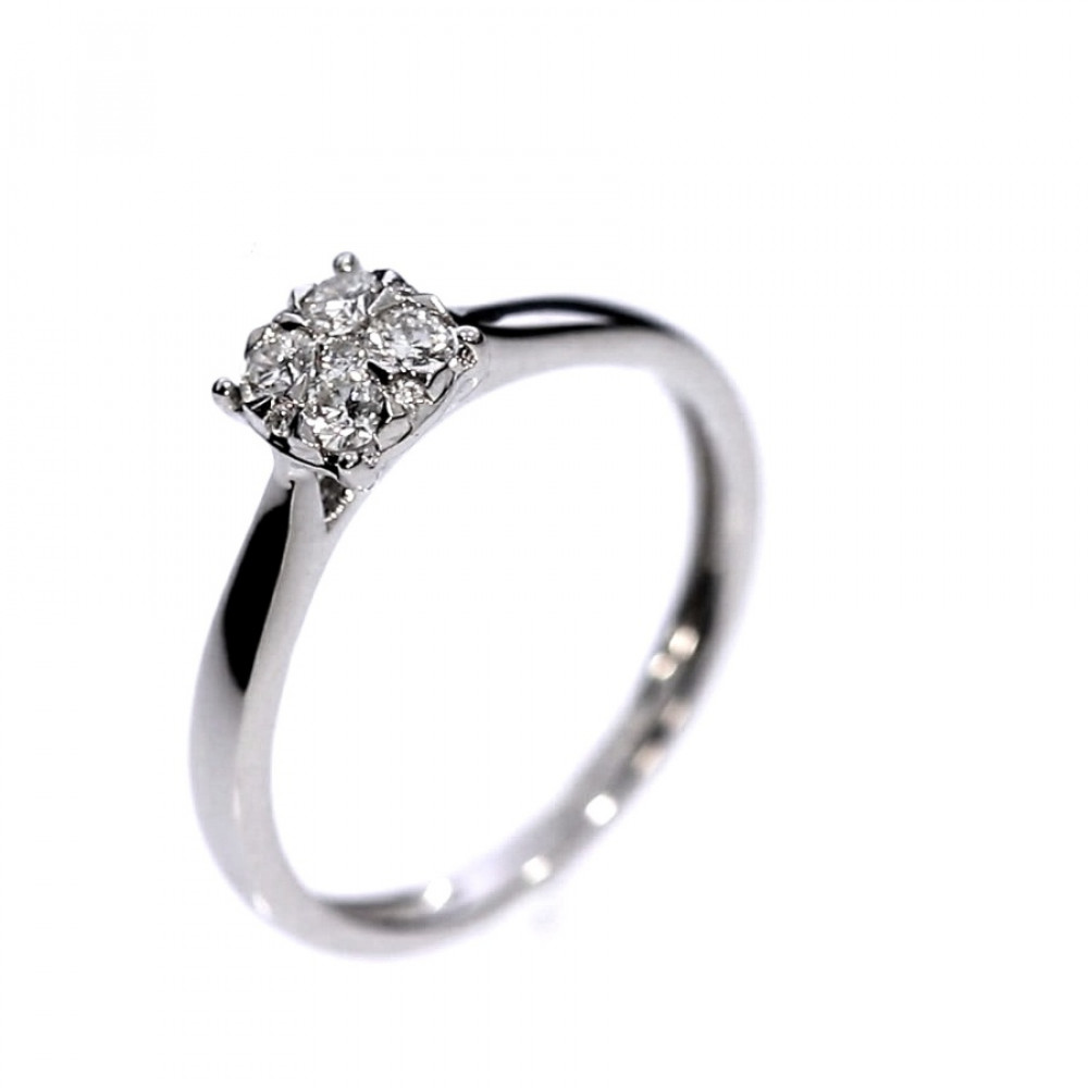 Auksinis žiedas su brangakmeniais