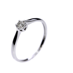 Vääriskividega kuldsõrmus