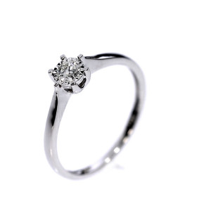 Auksinis žiedas su brangakmeniais