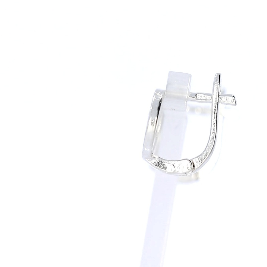 Silver earrings with zircon