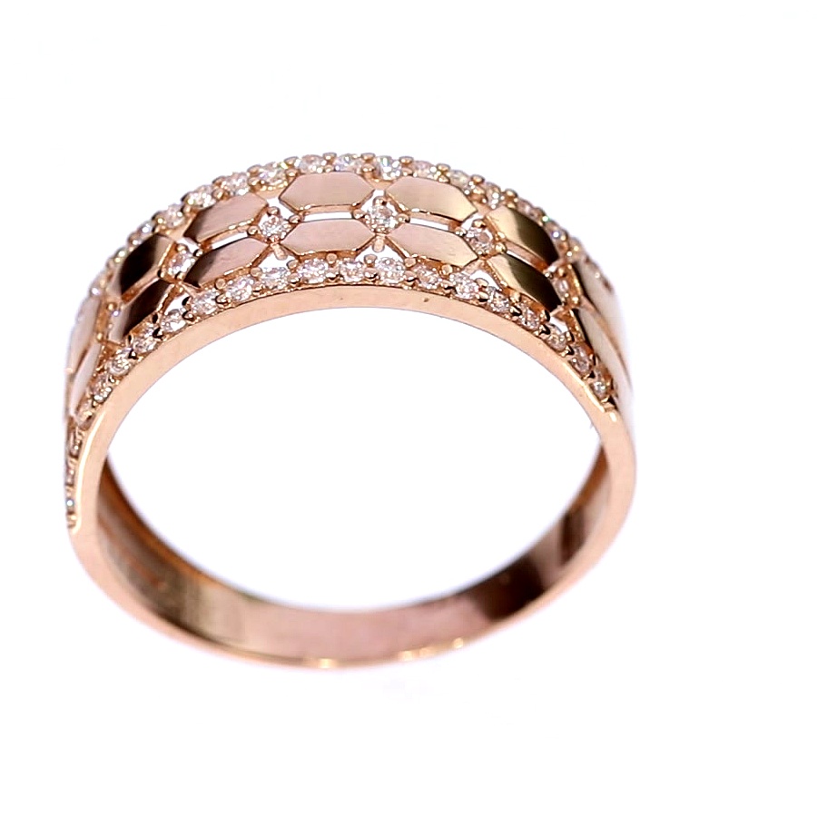 Kuldnesõrmus tsirkoonidega