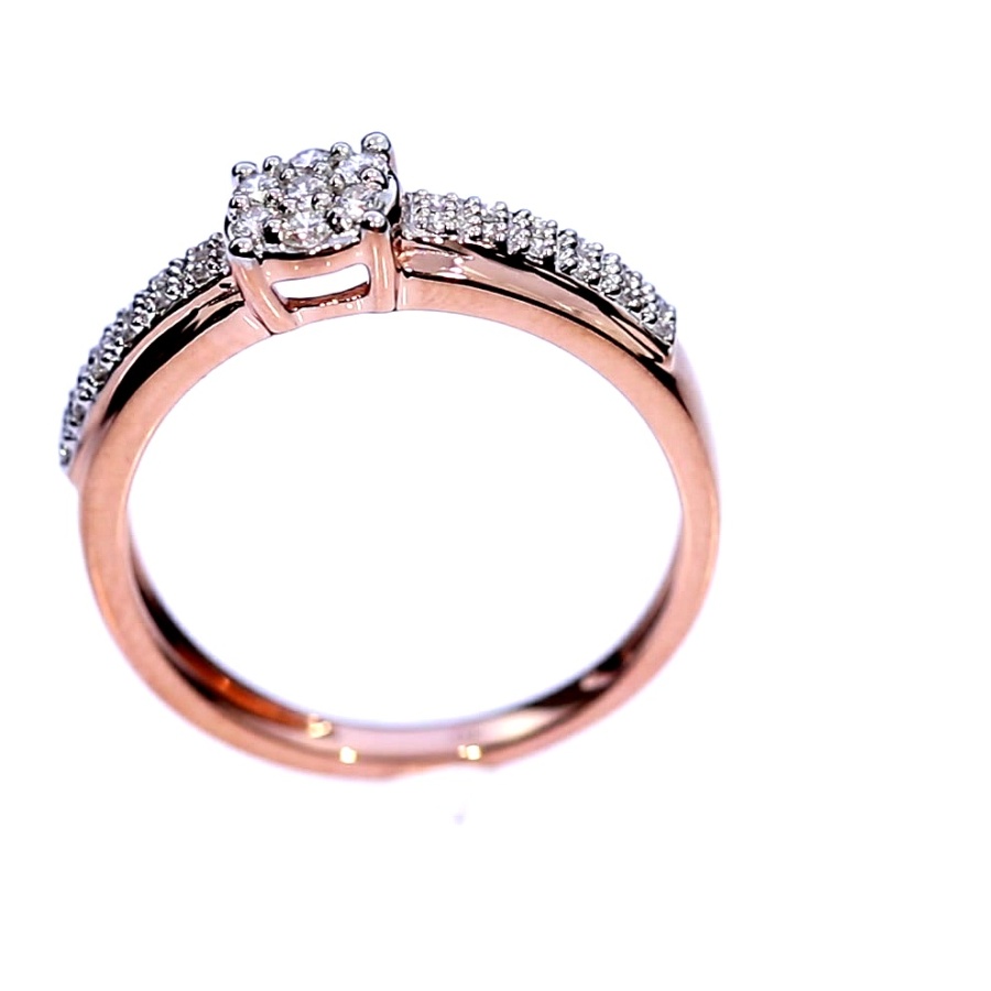 Auksinis žiedas su brangakmeniais